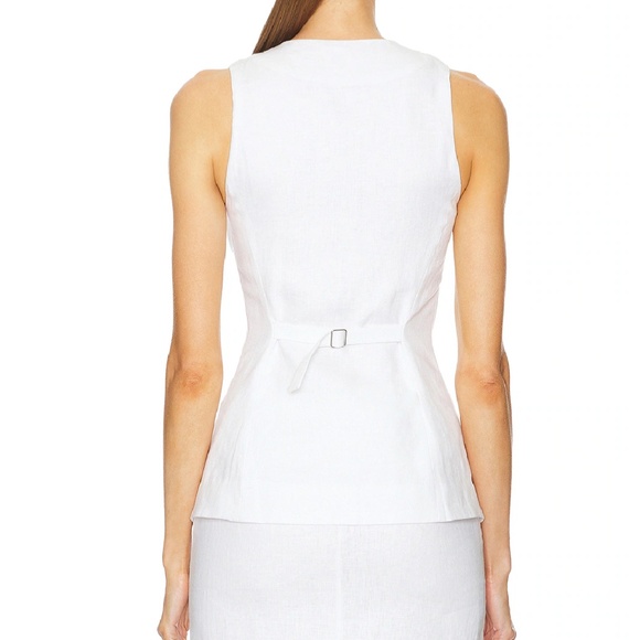 Must Have Classic Helsa Revolve Linen Button Tunic Vest White Clean Beauty - Picture 5 of 11
